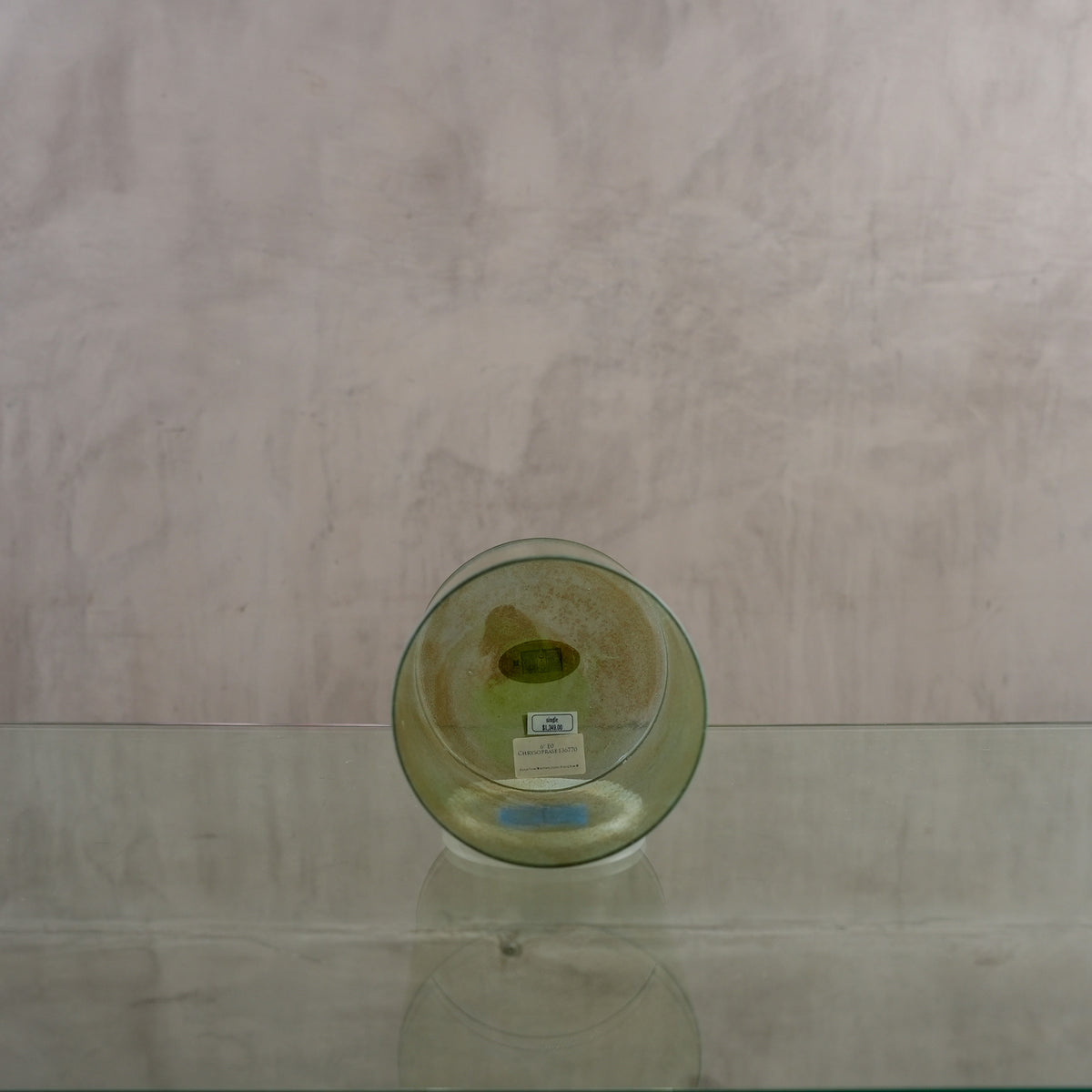 Crystal singing bowl 136770, facing view