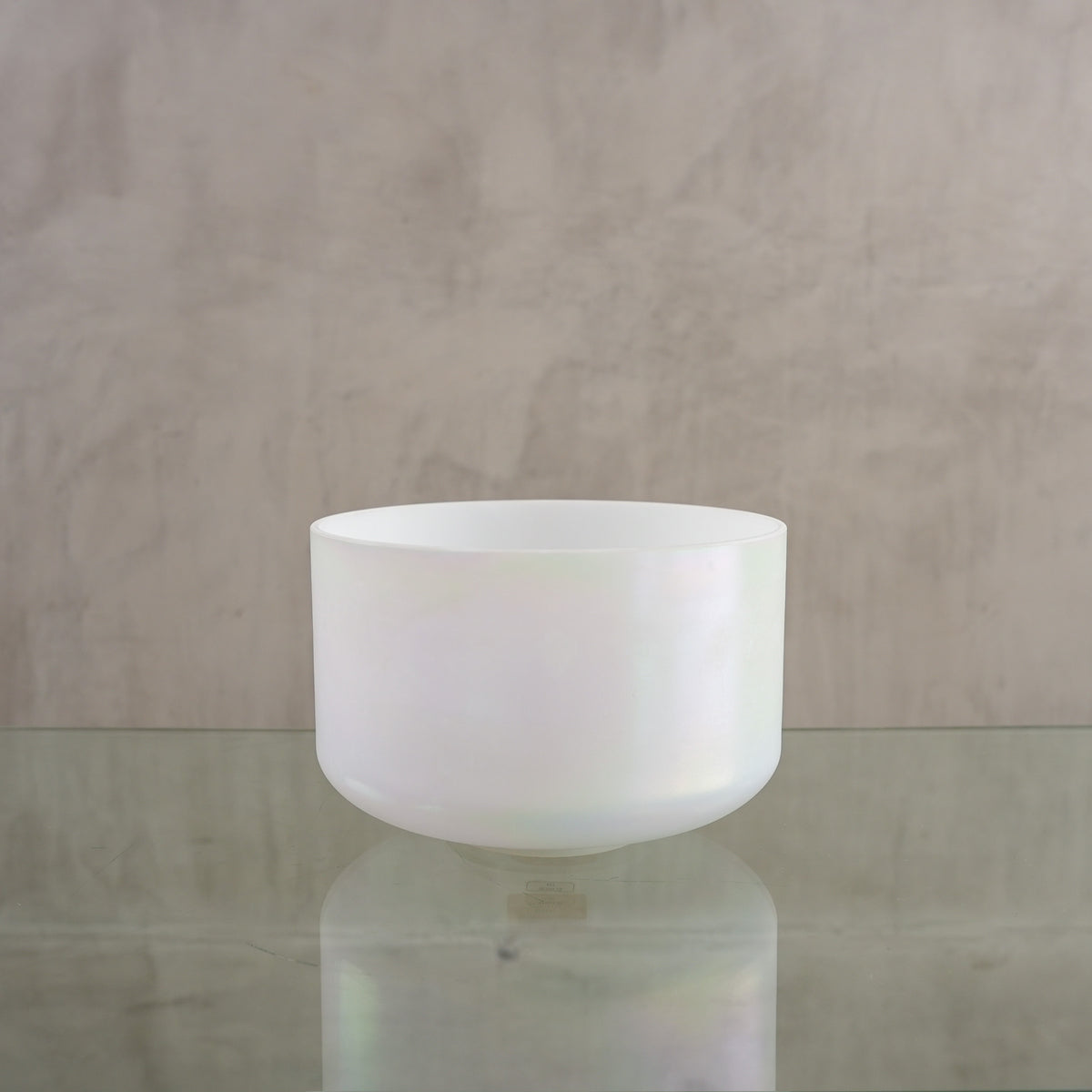 Crystal singing bowl 143503, upright view