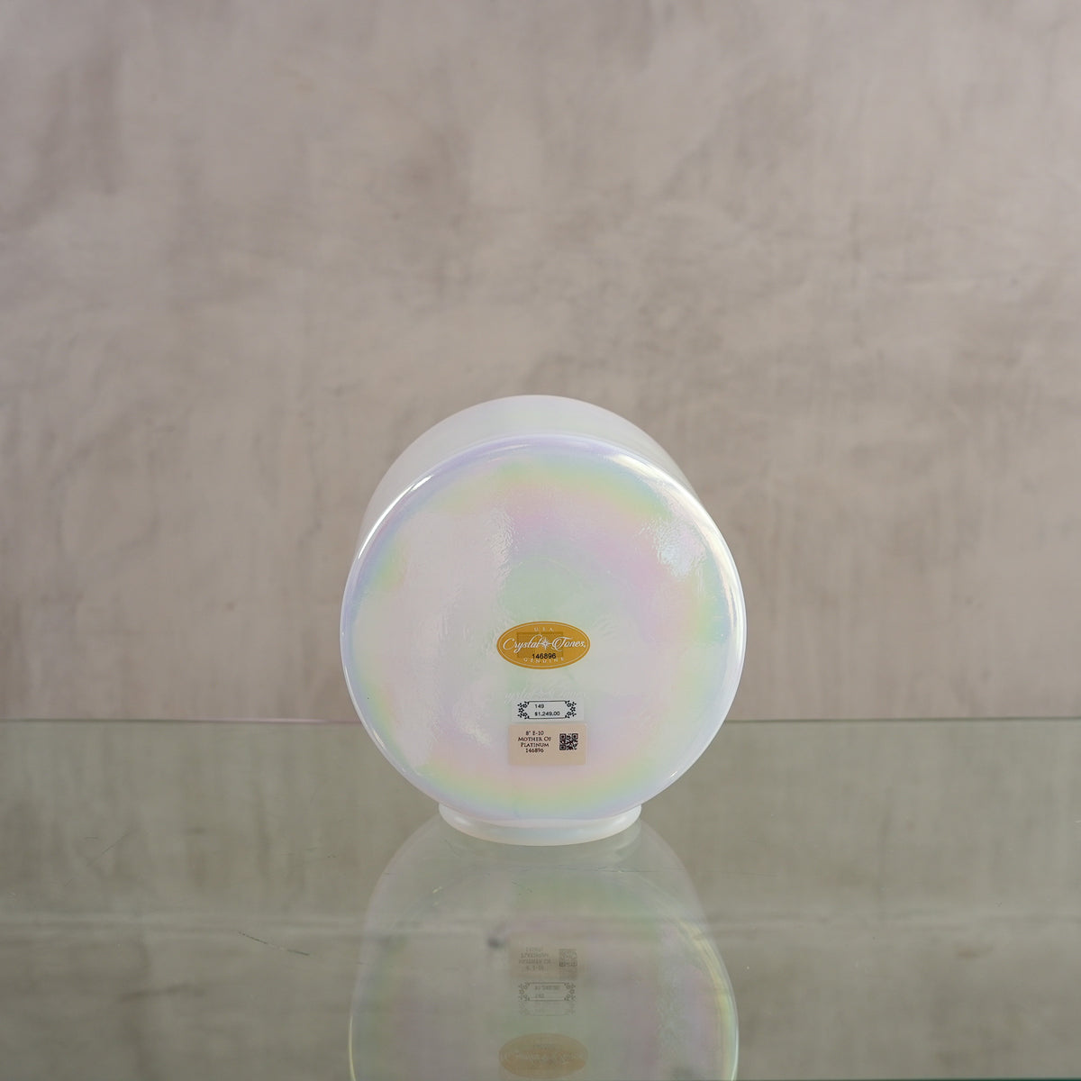Crystal singing bowl 146896, back view