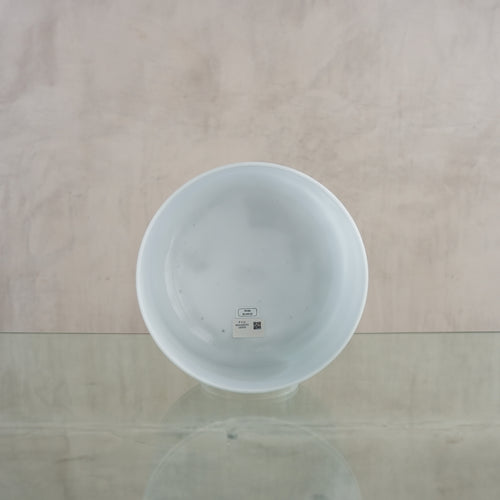 Crystal singing bowl 147070, facing view