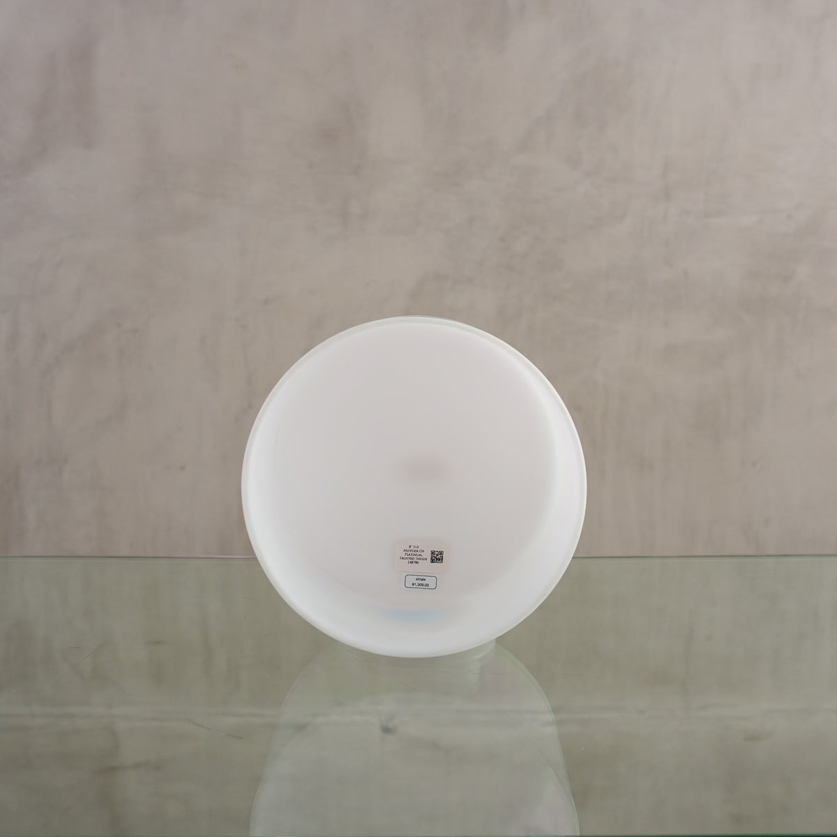 Crystal singing bowl 148786, facing view
