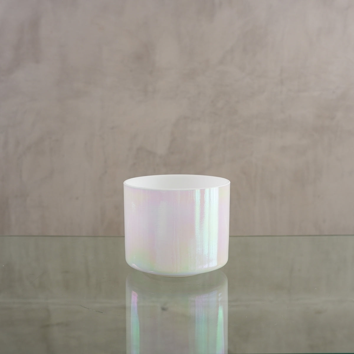 Crystal singing bowl 149060, alternate view