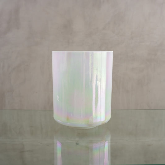 Crystal singing bowl 150034, upright view