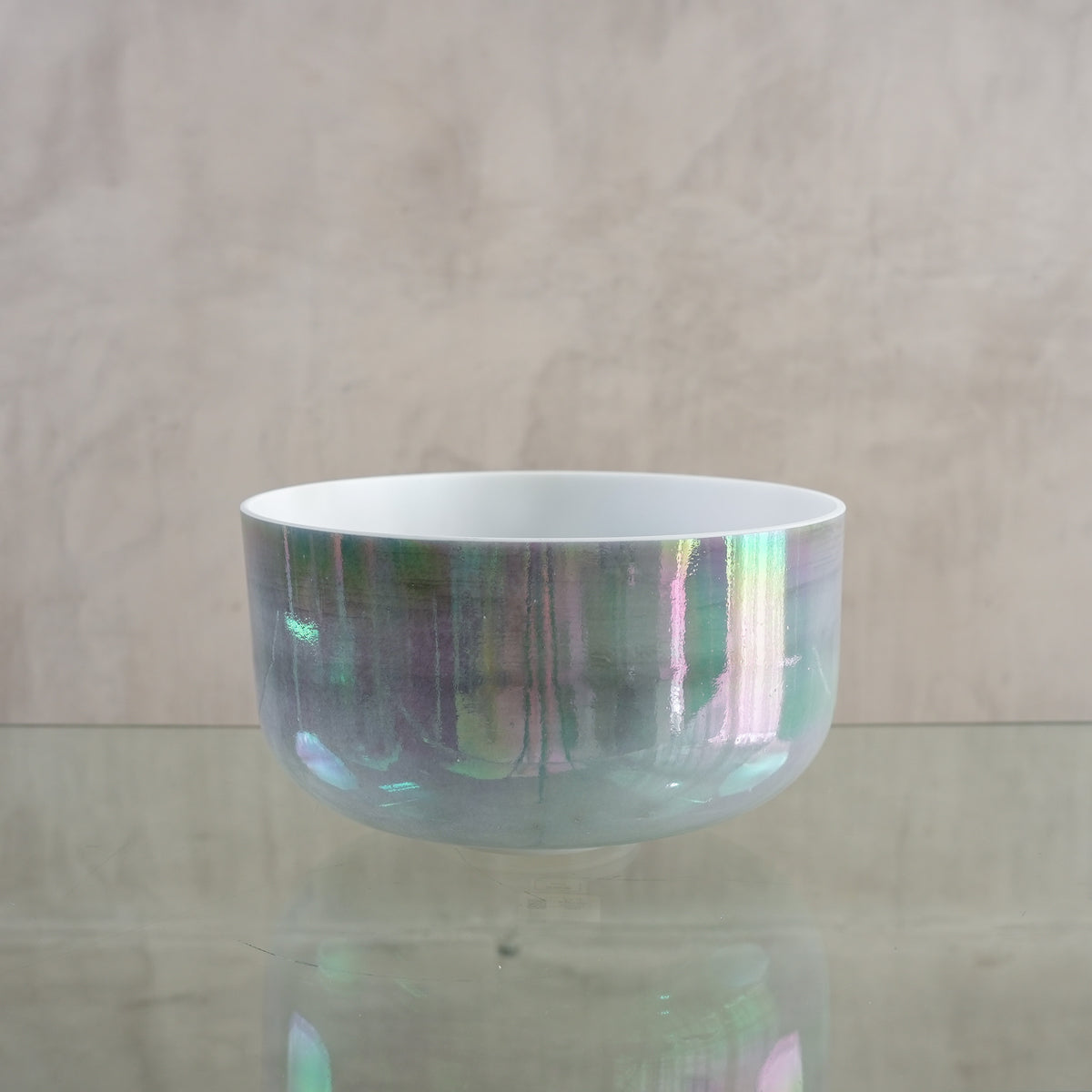 Crystal singing bowl 150263, upright view