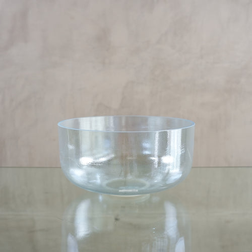 Crystal singing bowl 150504, upright view