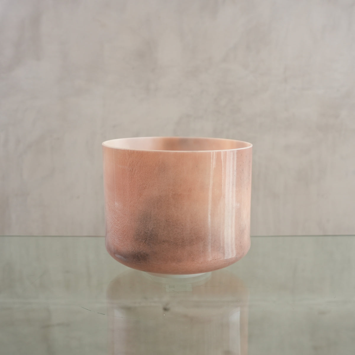 Crystal singing bowl 152409, upright view