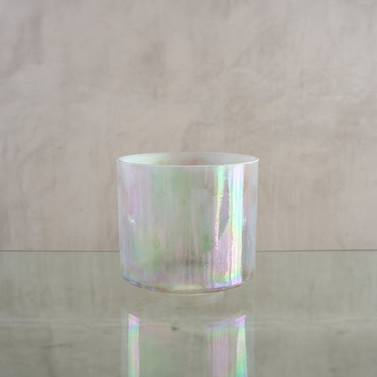 Crystal singing bowl 153261, upright view