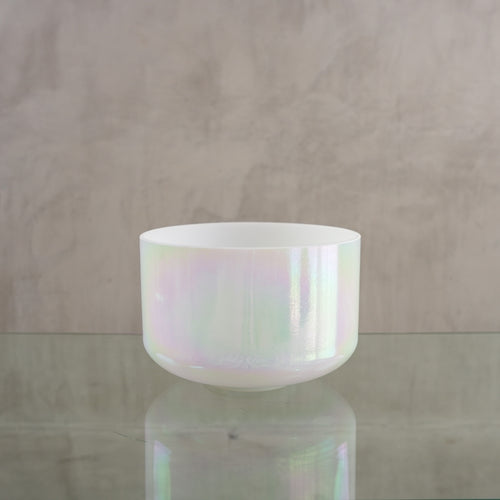 Crystal singing bowl 153697, upright view