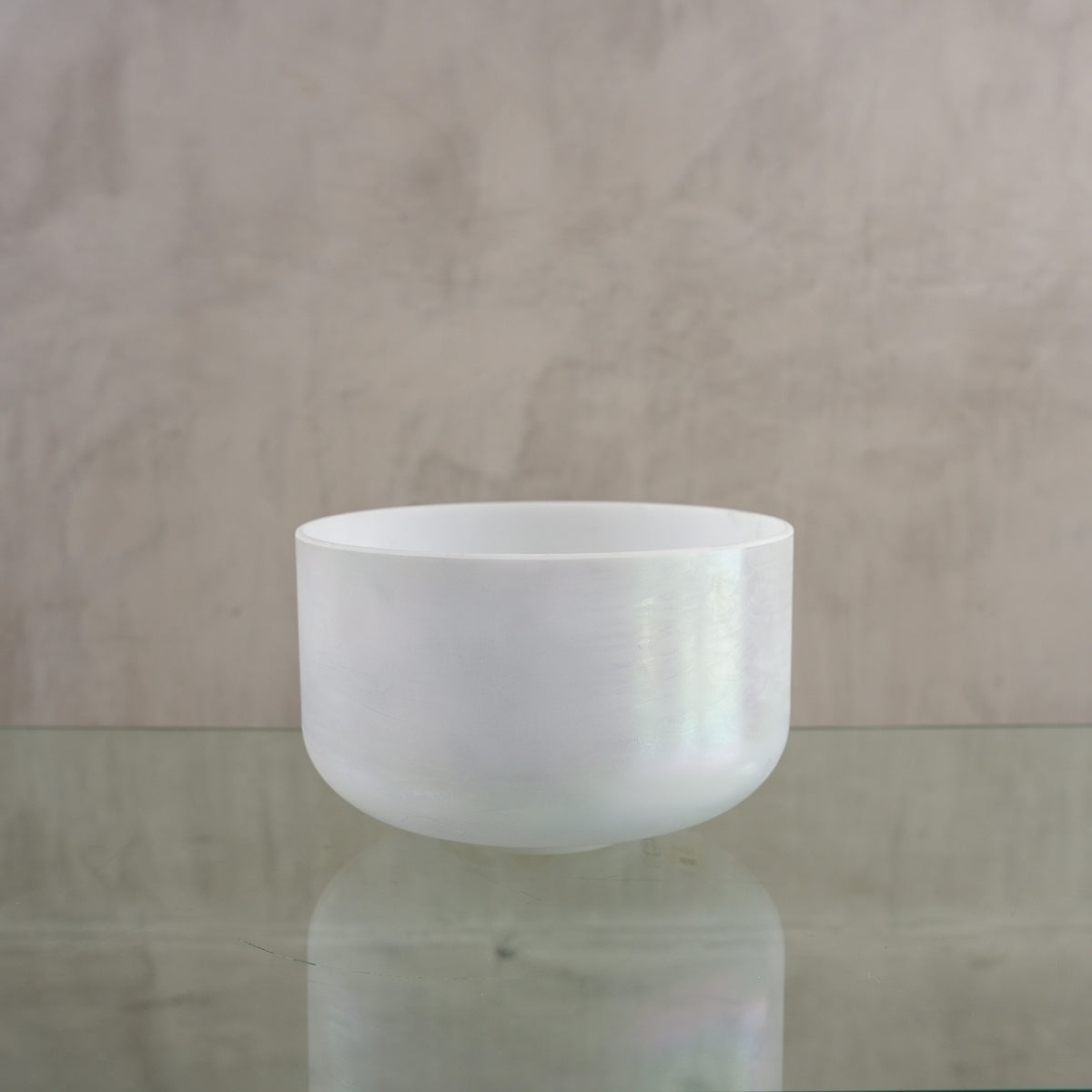 Crystal singing bowl 154047, alternate view