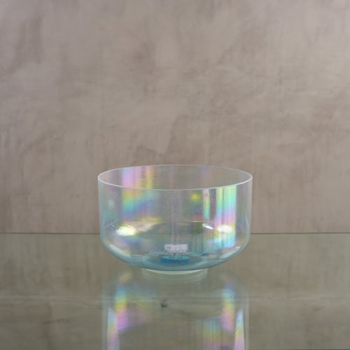 Crystal singing bowl 154153, upright view