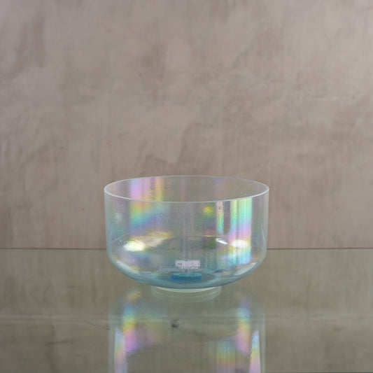 Crystal singing bowl 154153, upright view