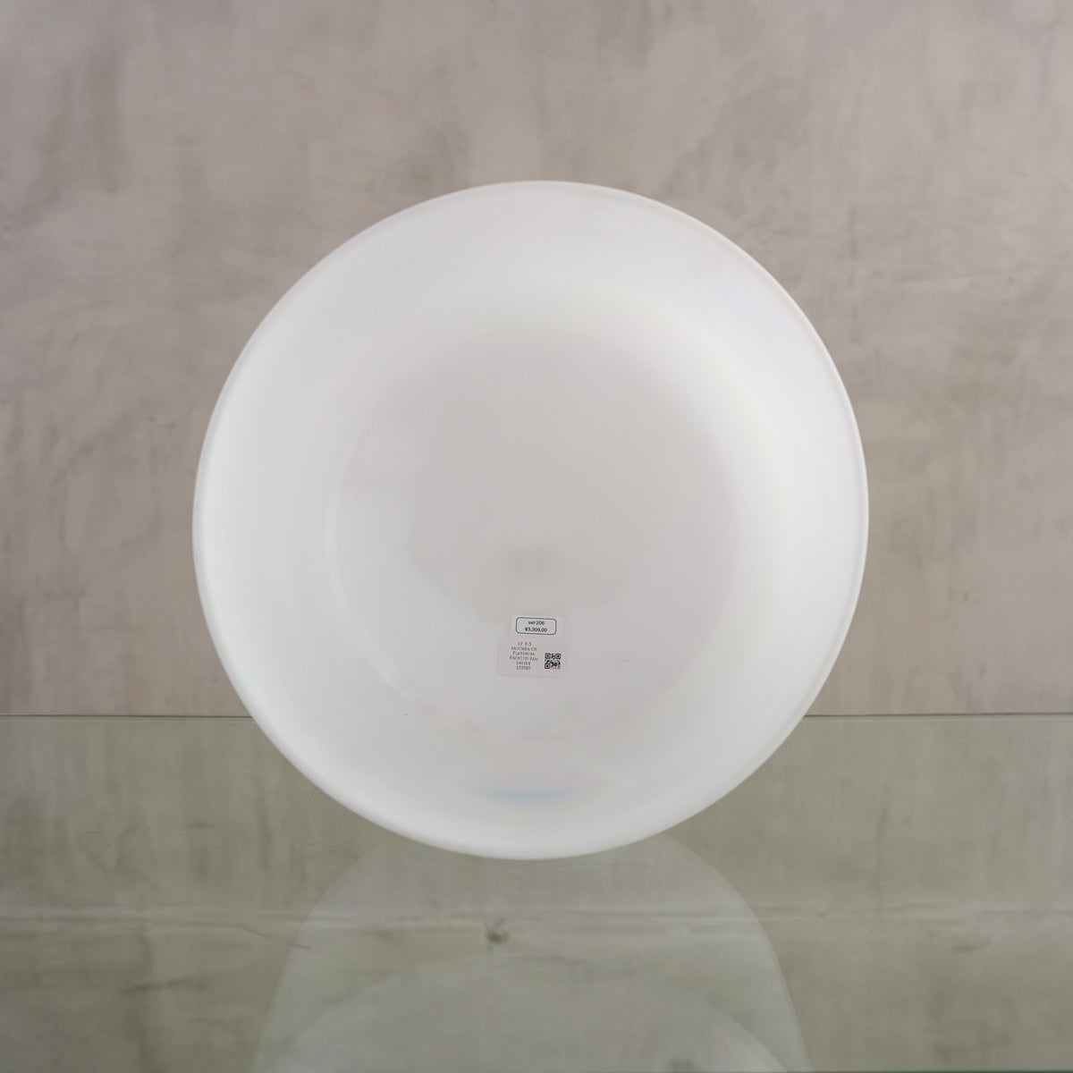 Crystal singing bowl 155585, facing view