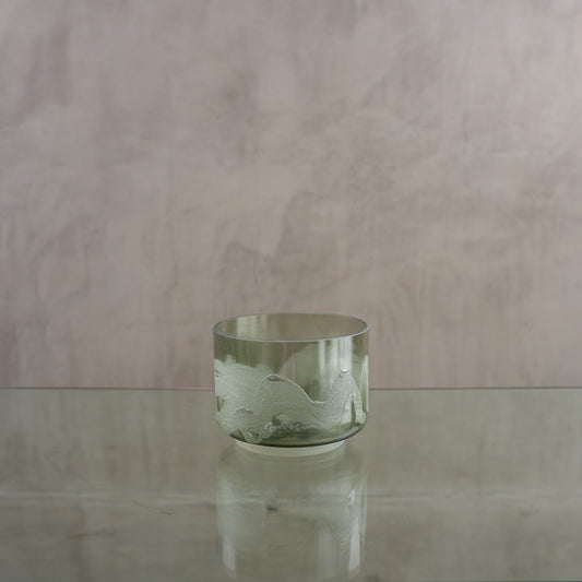 Crystal singing bowl 156409, upright view