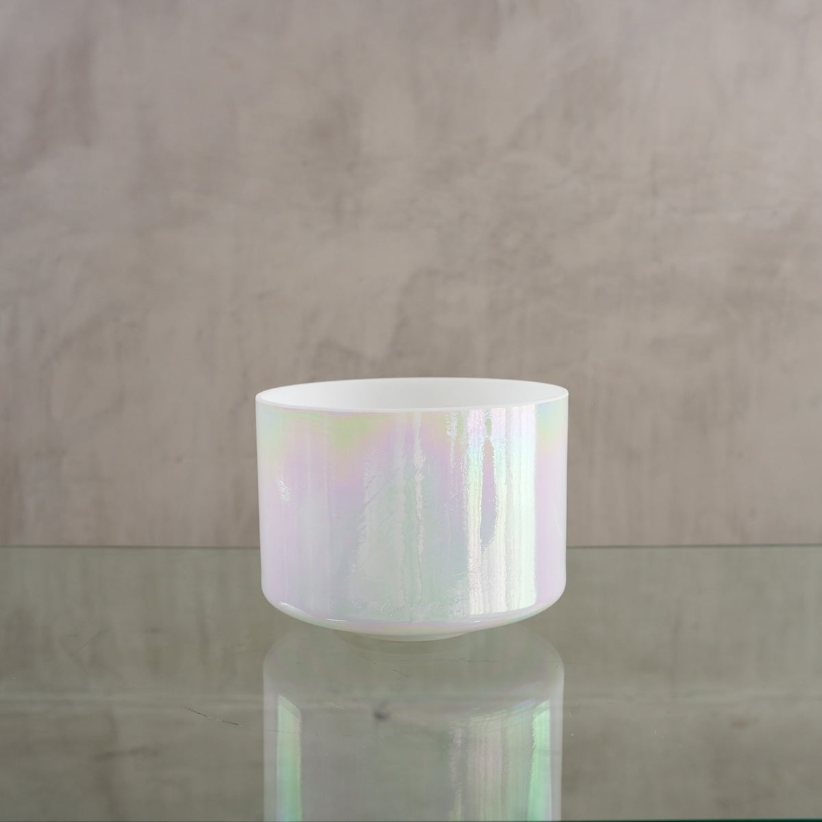 Crystal singing bowl 157288, upright view