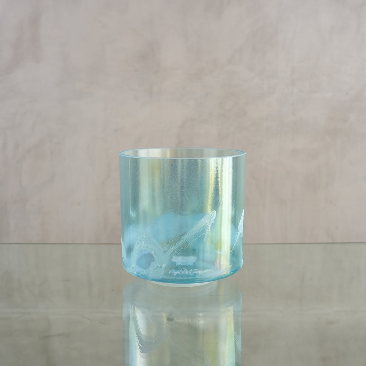 Crystal singing bowl 157550, alternate view