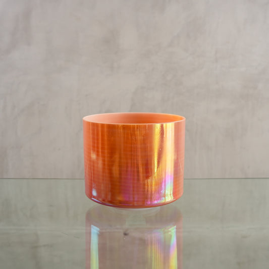 Crystal singing bowl 158132, upright view
