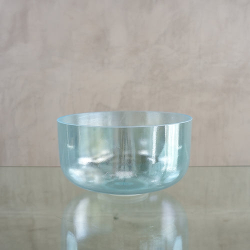 Crystal singing bowl 158441, alternate view