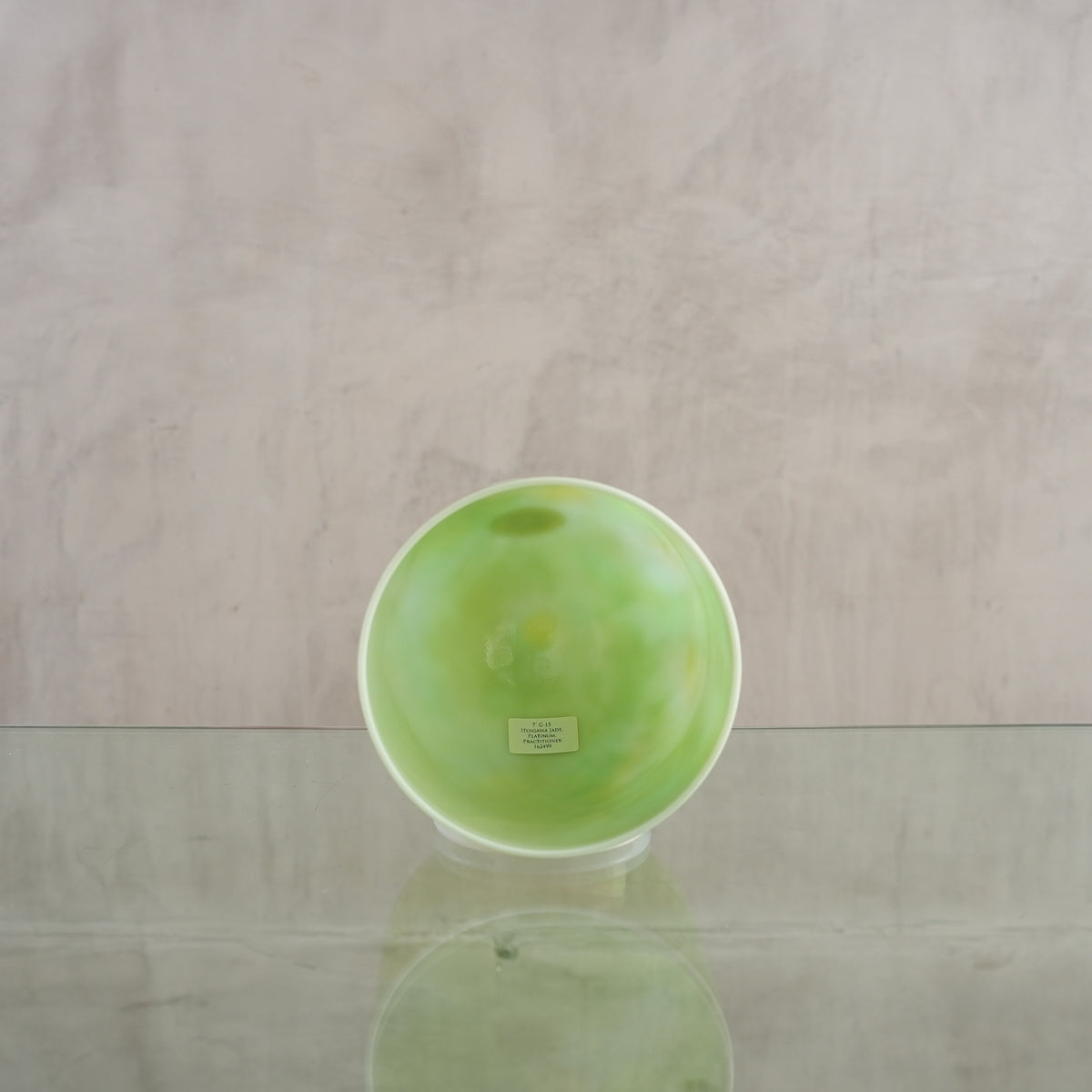 Crystal singing bowl 162499, facing view