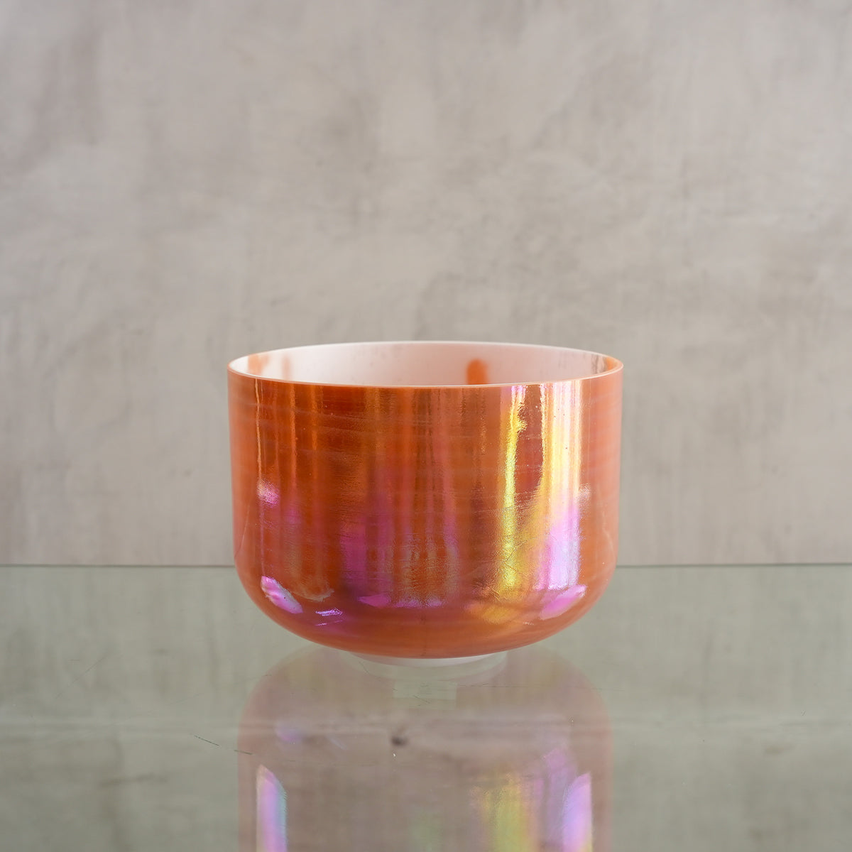 Crystal singing bowl 162553, upright view