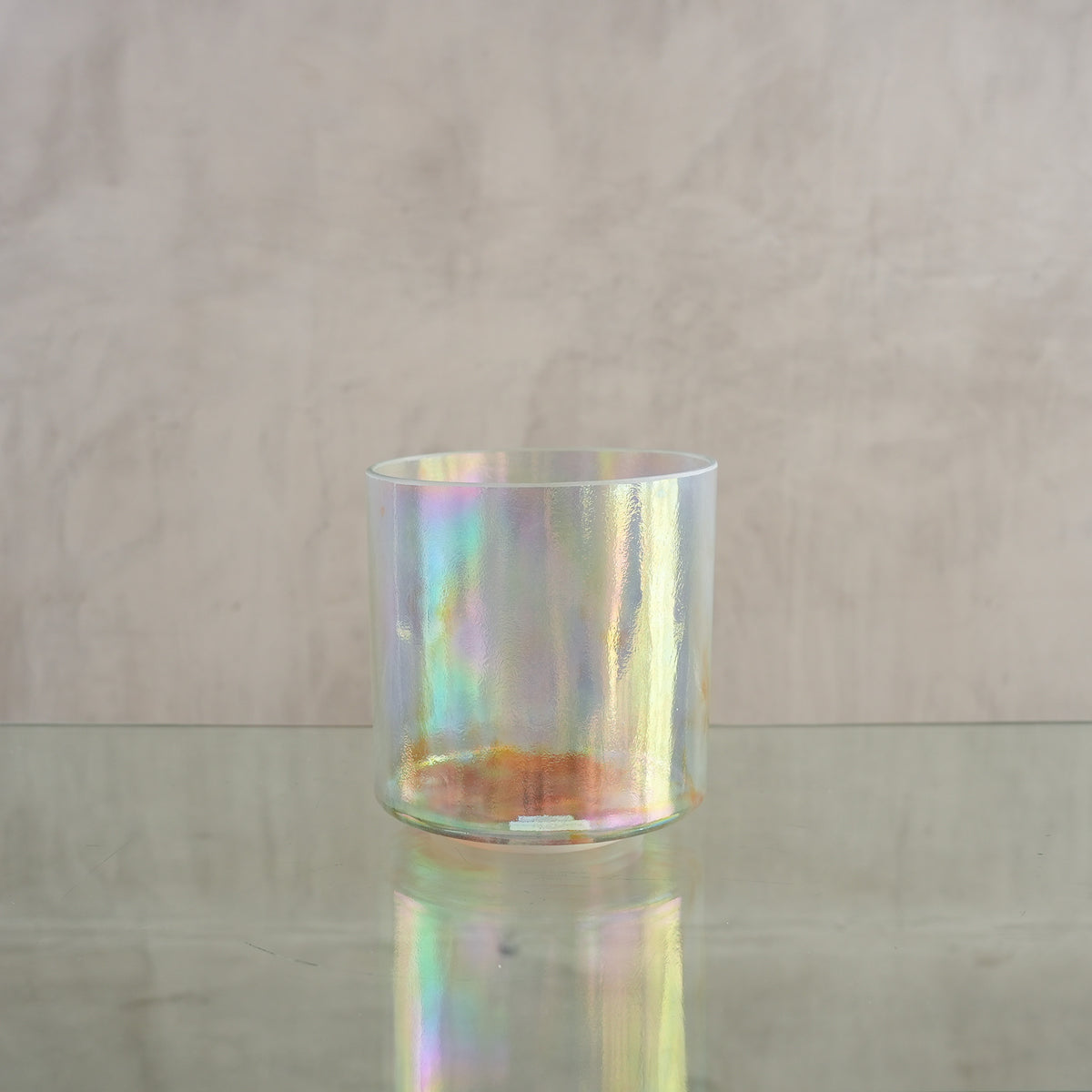 Crystal singing bowl 163697, upright view