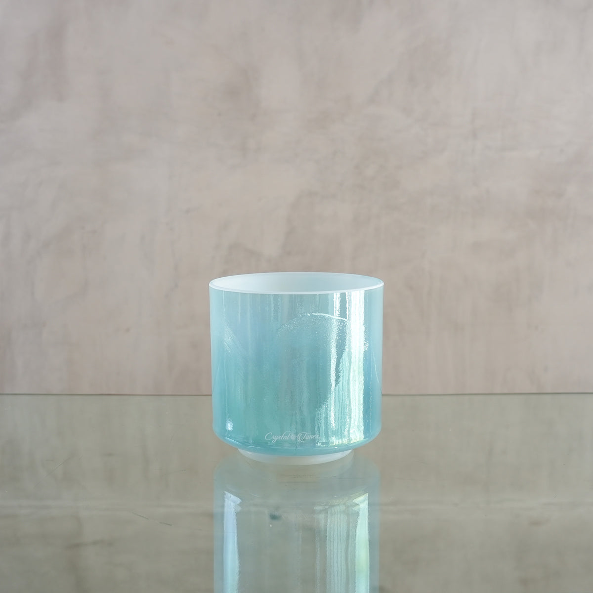 Crystal singing bowl 200106, upright view
