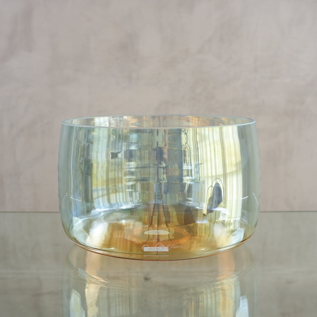 Crystal singing bowl 200139, upright view