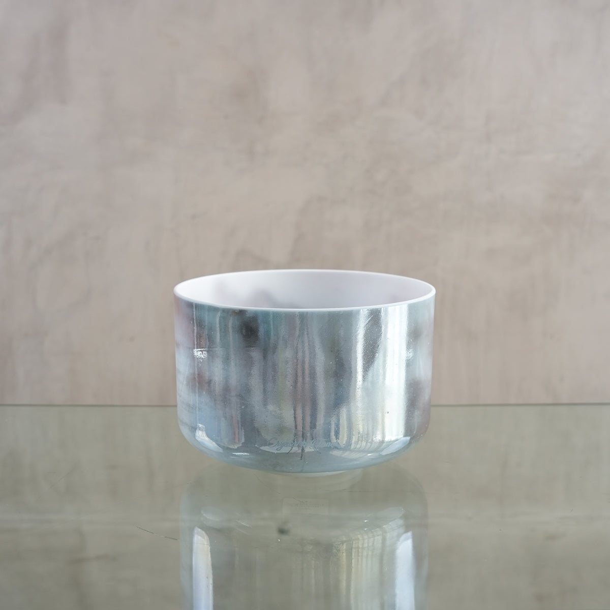 Crystal singing bowl 200223, upright view