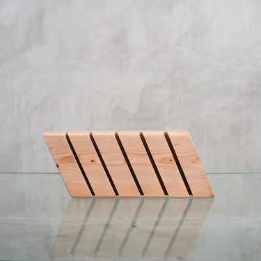 5 Wave Stand