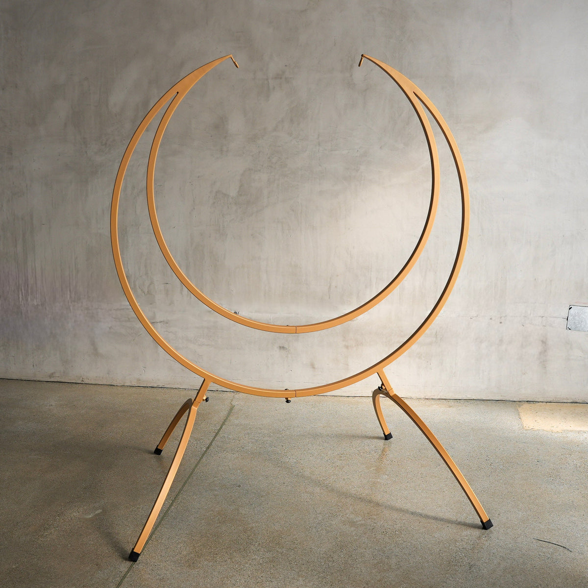 Grotta Sonora Moon Gong Stand - Gold up to 26 in or 34 in