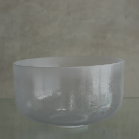 Crystal Tones Alchemy Bowl 12 in G-5 Androgynous Indium, Frosted Rim inside 153909