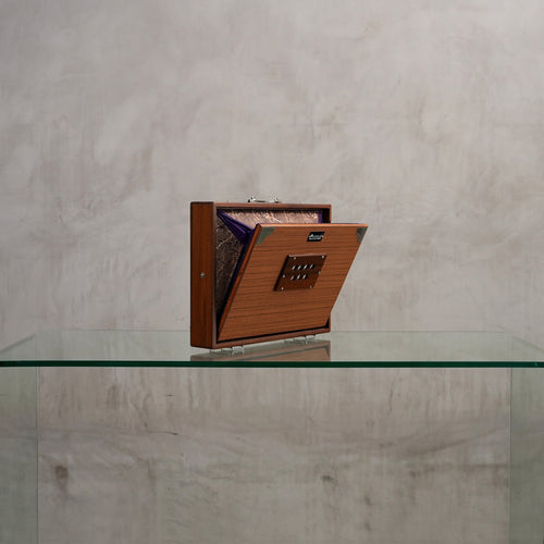 Shruti box