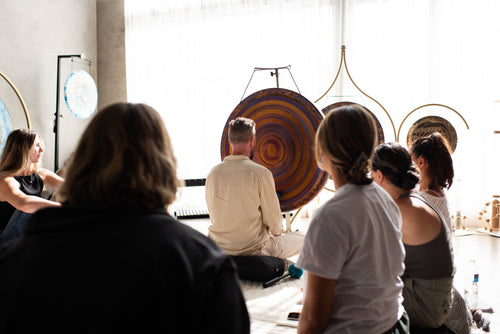 A gong demonstration with participants at a past OSO in-person training