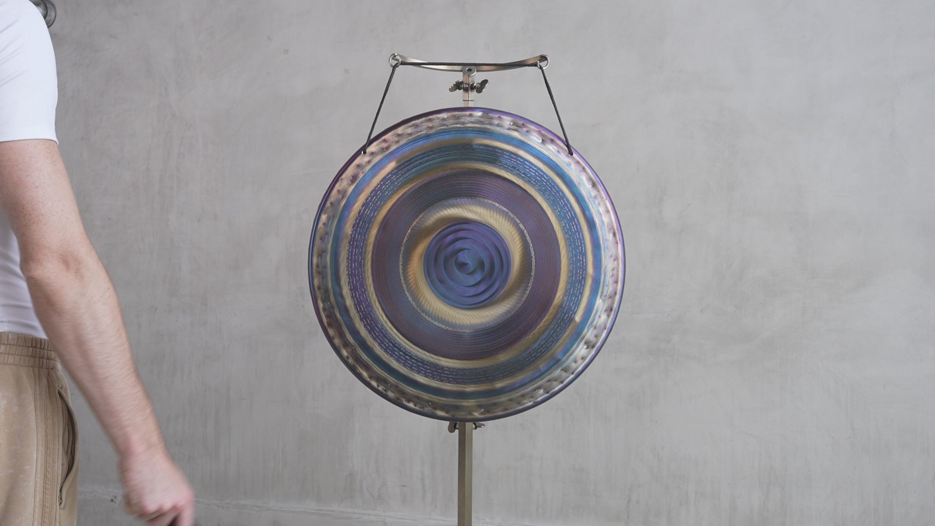 Grotta Sonora 26" Deep Gong E+15(1/2) 82Hz	| 260026 sound demo