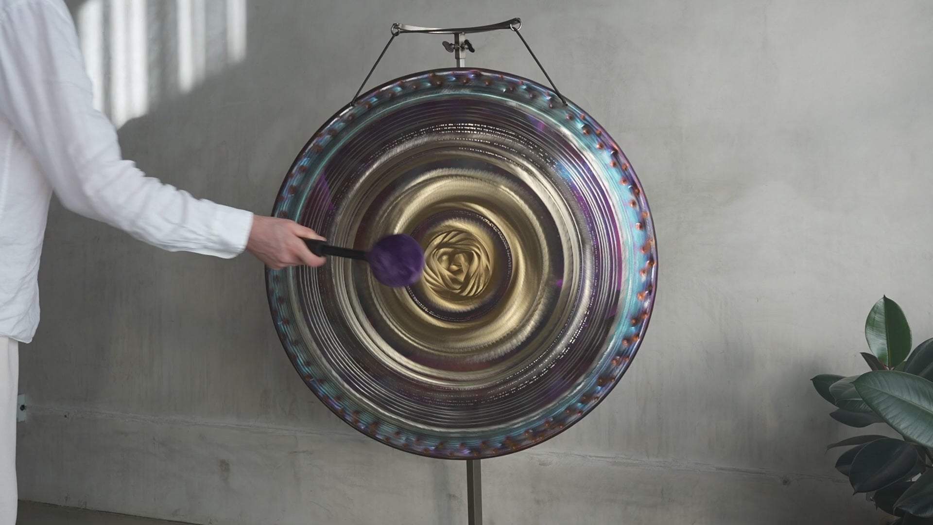 Grotta Sonora 38" Deep Gong A#-35 60hz | 380003 sound demo