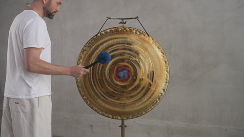 Grotta Sonora 38 in Deep Gong A -5/+5 1 54Hz | 380011 sound demo
