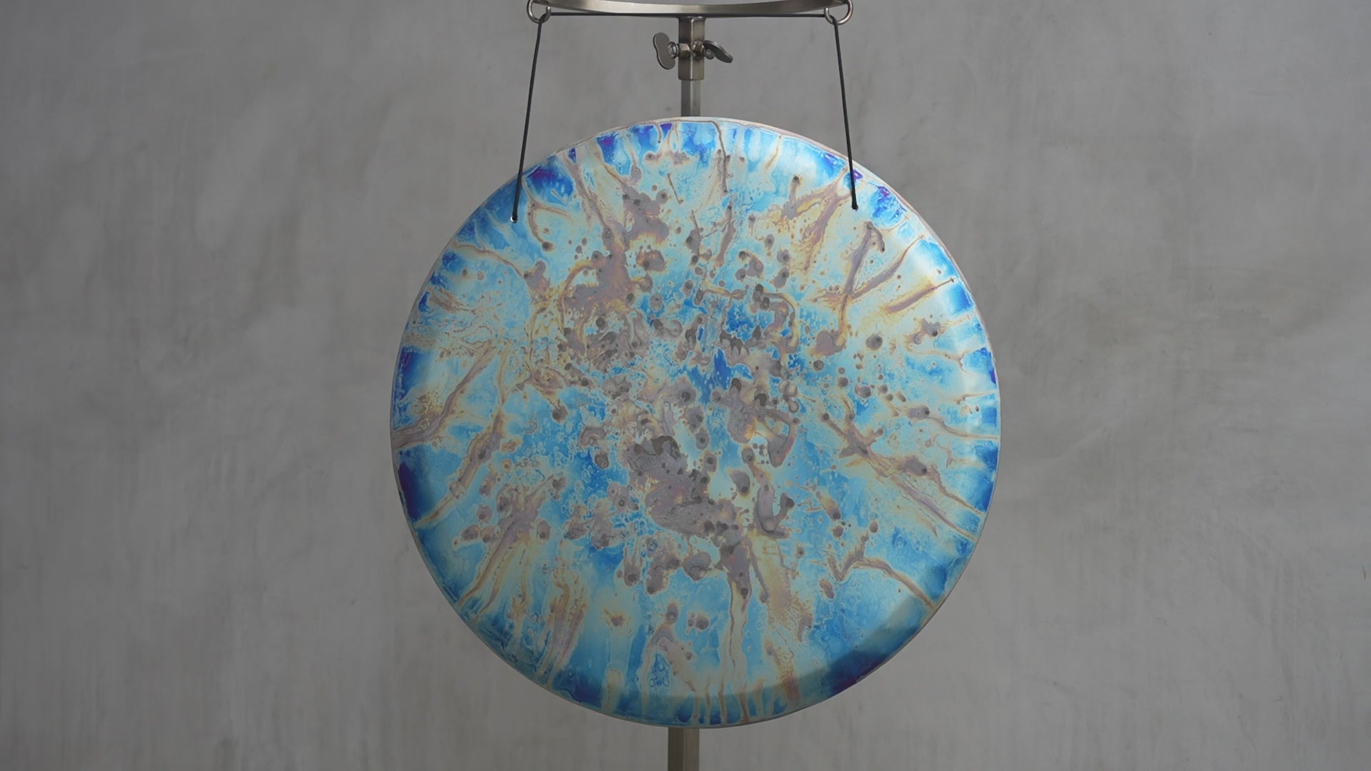 Grotta Sonora 24” Titanium Blue Cosmo Gong F#-20 90Hz | 240009 sound demo