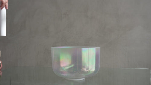 Crystal Tones Alchemy Bowl 12 in F+15 Platinum, Frosted Rim Inside | 152971 sound demo