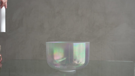 Crystal Tones Alchemy Bowl 12 in F+15 Platinum, Frosted Rim Inside | 152971 sound demo